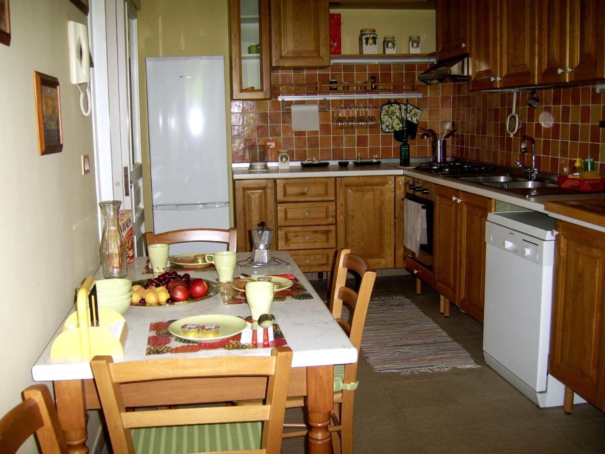 Апартаменты Casa Di Chiara Pieno Centro Storico Катания Экстерьер фото